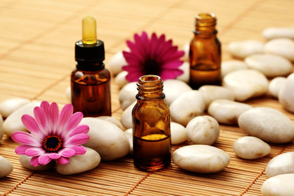 20 Most Popular Aromatherapy Oils (And When to Use Them)